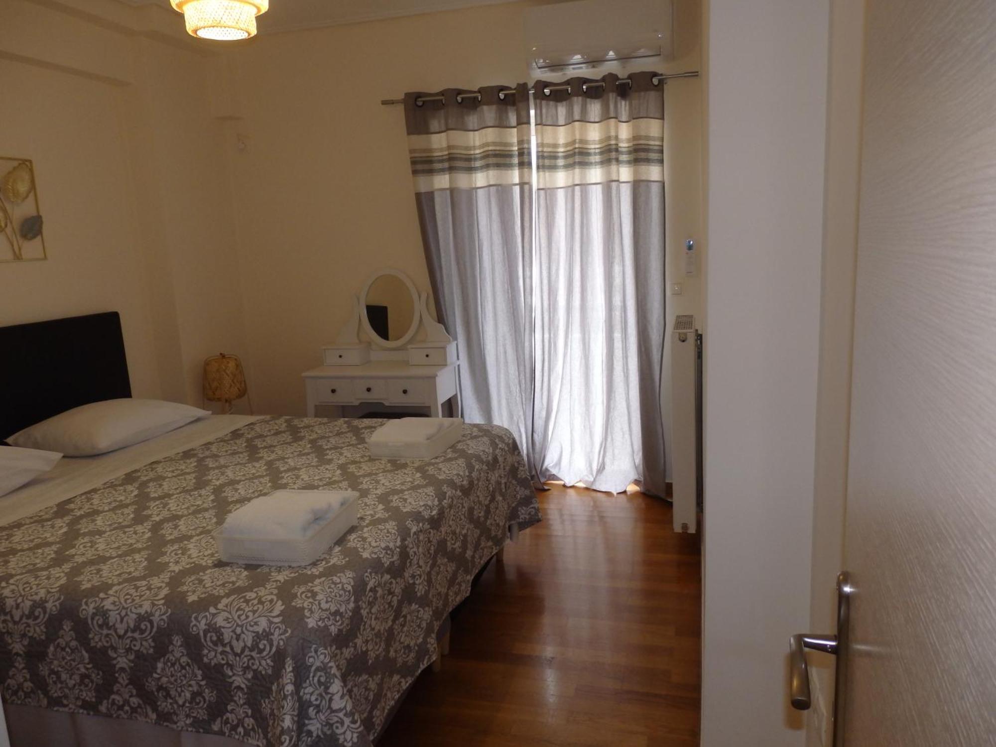 A&J Apartments Or Rooms Athens Airport Markopoulo Mesogaias Exterior photo