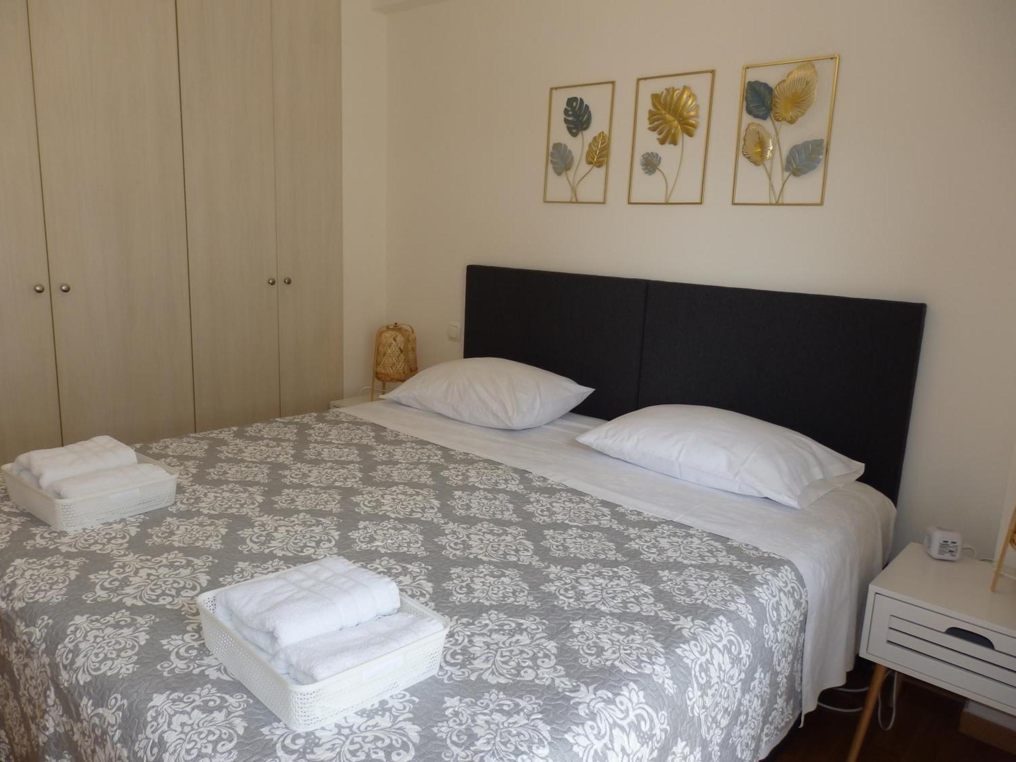 A&J Apartments Or Rooms Athens Airport Markopoulo Mesogaias Exterior photo